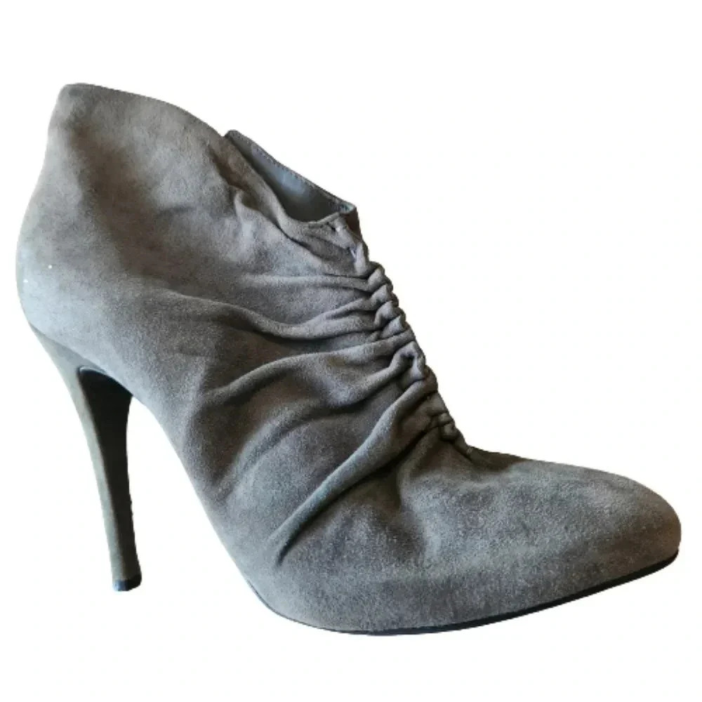 Guess grey suede side zip 5" heel stilettos  Size 7.5